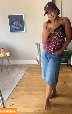 Saira Khan photo #0477