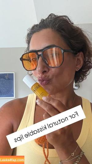 Saira Khan фото #0488