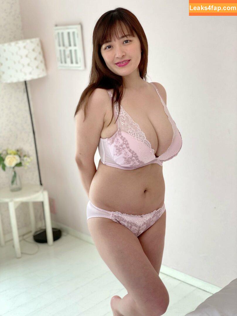 Saki Yanase / https: / yanapai04 leaked photo photo #0011