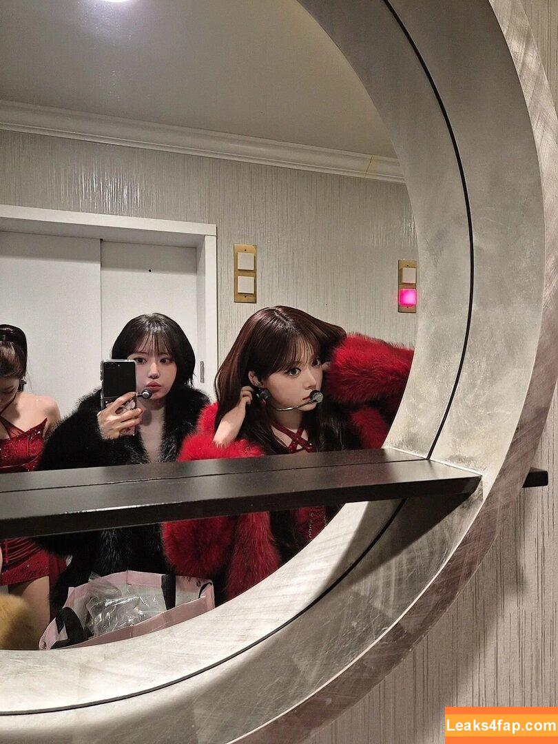 Sakura Miyawaki 宮脇 咲良 / LESSERAFIM / https: / lesserafim_sakura_ leaked photo photo #0209