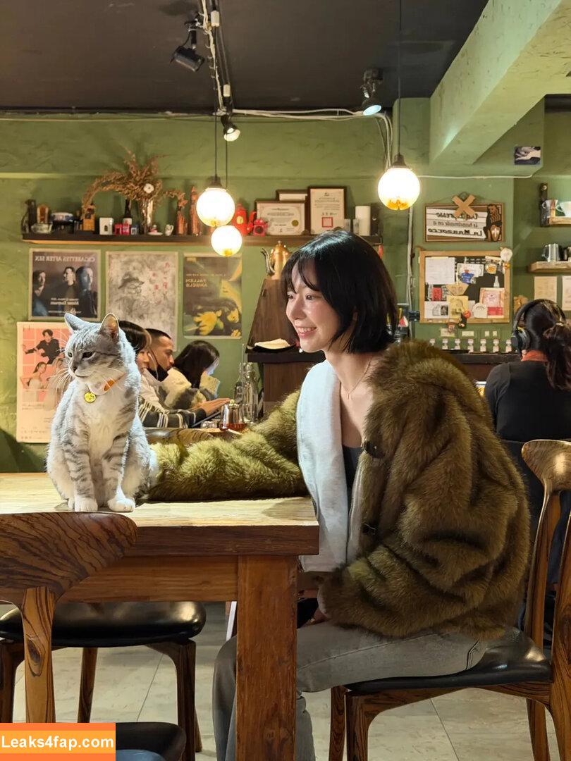 Sakura Miyawaki 宮脇 咲良 / LESSERAFIM / https: / lesserafim_sakura_ leaked photo photo #0216