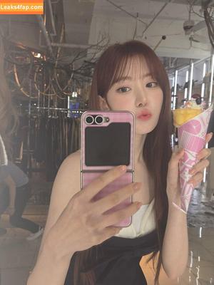 Sakura Miyawaki 宮脇 咲良 photo #0121