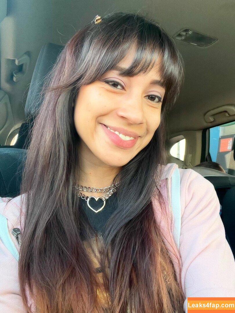 Salina Barajas / Final Girlz / Salina Marie Barajas / salina_marie93 leaked photo photo #0039