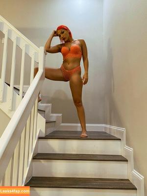 Salina De La Renta фото #0011