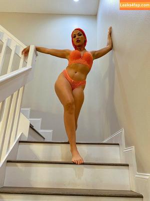 Salina De La Renta фото #0012