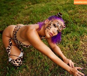 Salina De La Renta фото #0022