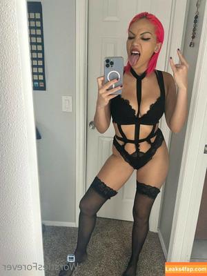 Salina De La Renta фото #0091