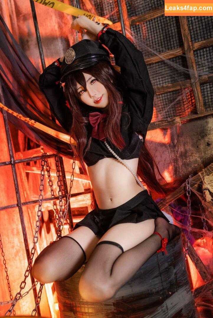 Sally Dorasnow / iamdorasnow leaked photo photo #0040