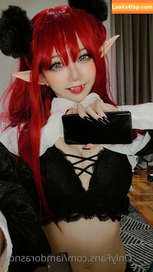 Sally Dorasnow / iamdorasnow leaked photo photo #0059