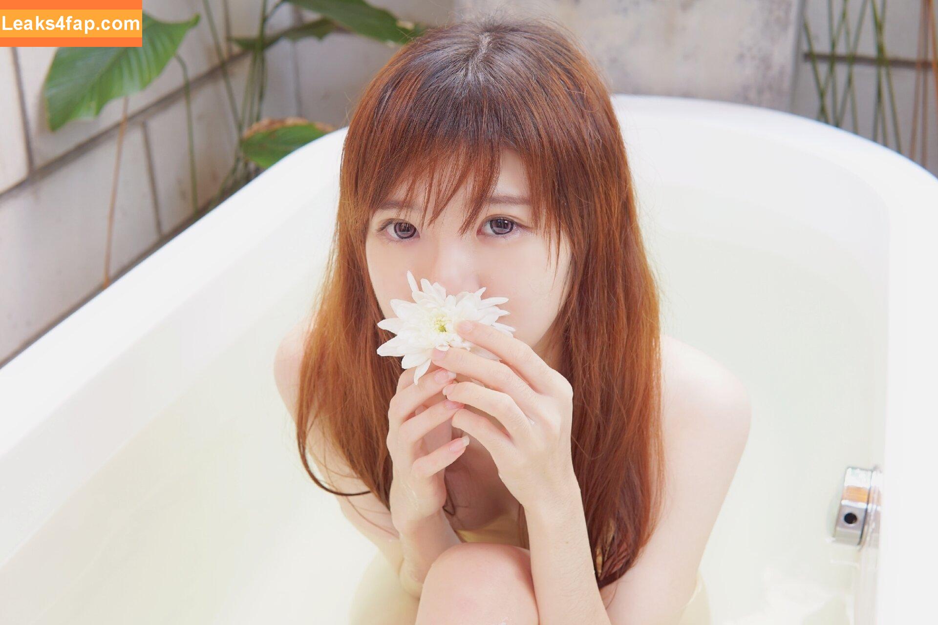 Sally Dorasnow / iamdorasnow leaked photo photo #0186