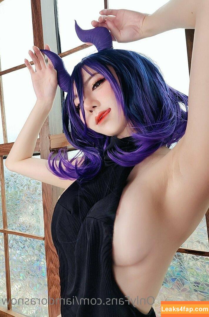 Sally Dorasnow / iamdorasnow leaked photo photo #0234