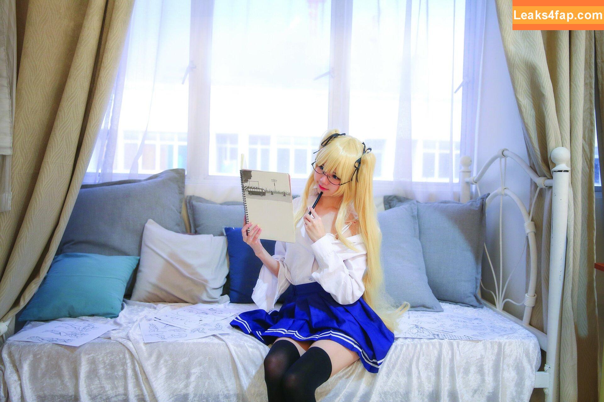 Sally Dorasnow / iamdorasnow leaked photo photo #0236