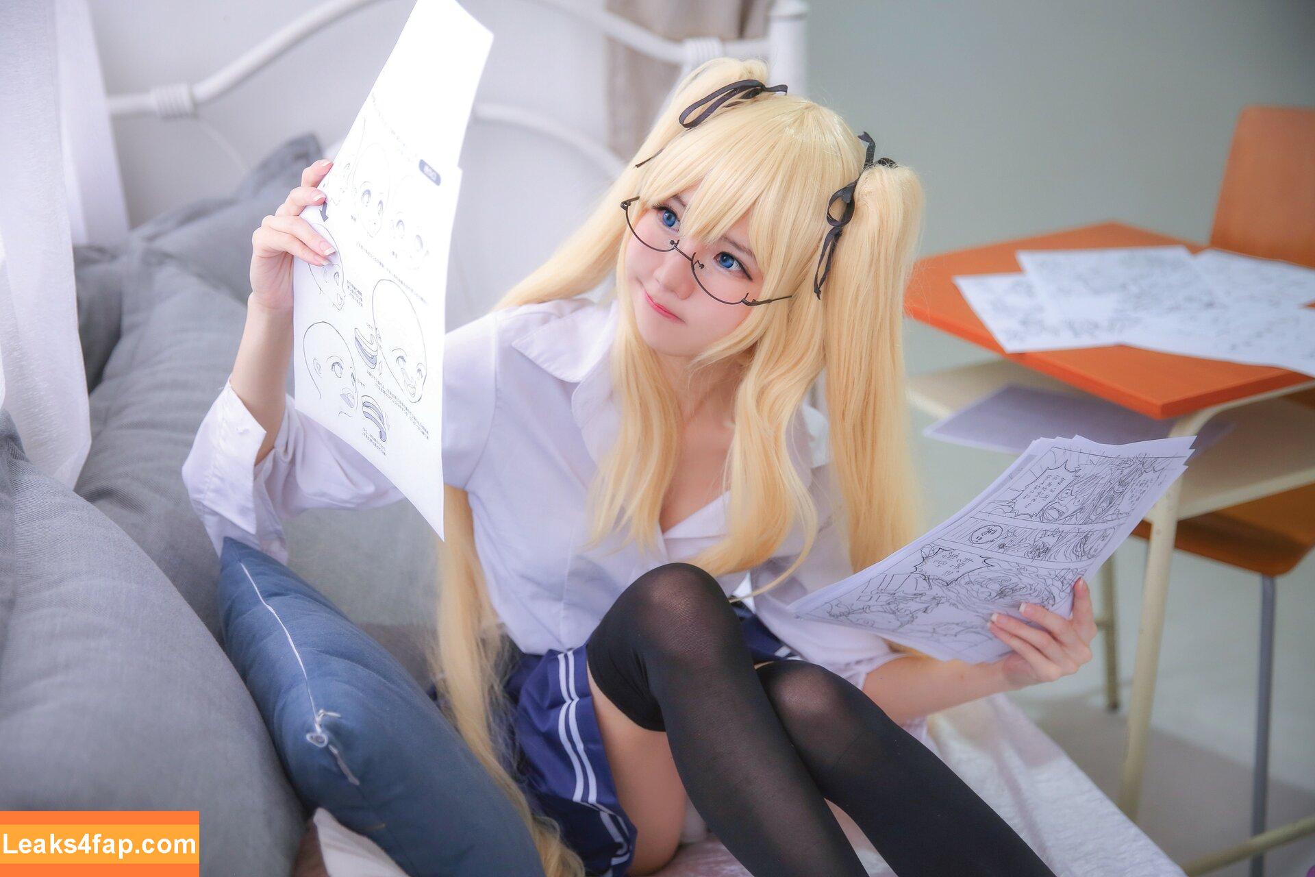 Sally Dorasnow / iamdorasnow leaked photo photo #0251