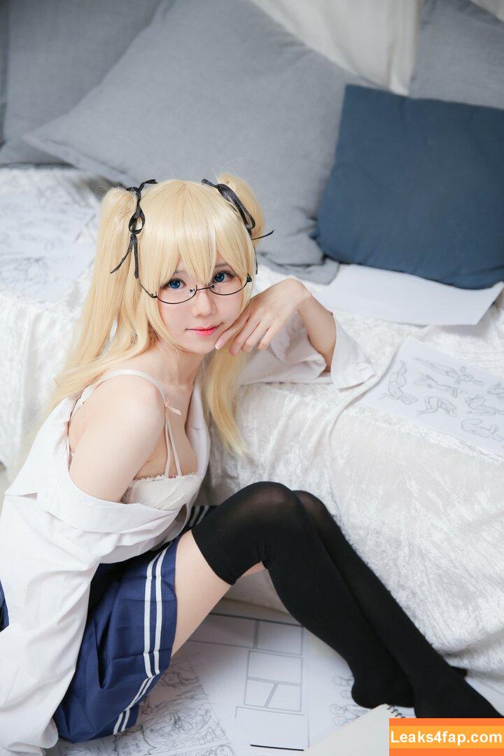 Sally Dorasnow / iamdorasnow leaked photo photo #0258