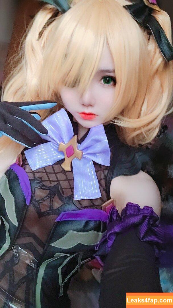 Sally Dorasnow / iamdorasnow leaked photo photo #0316