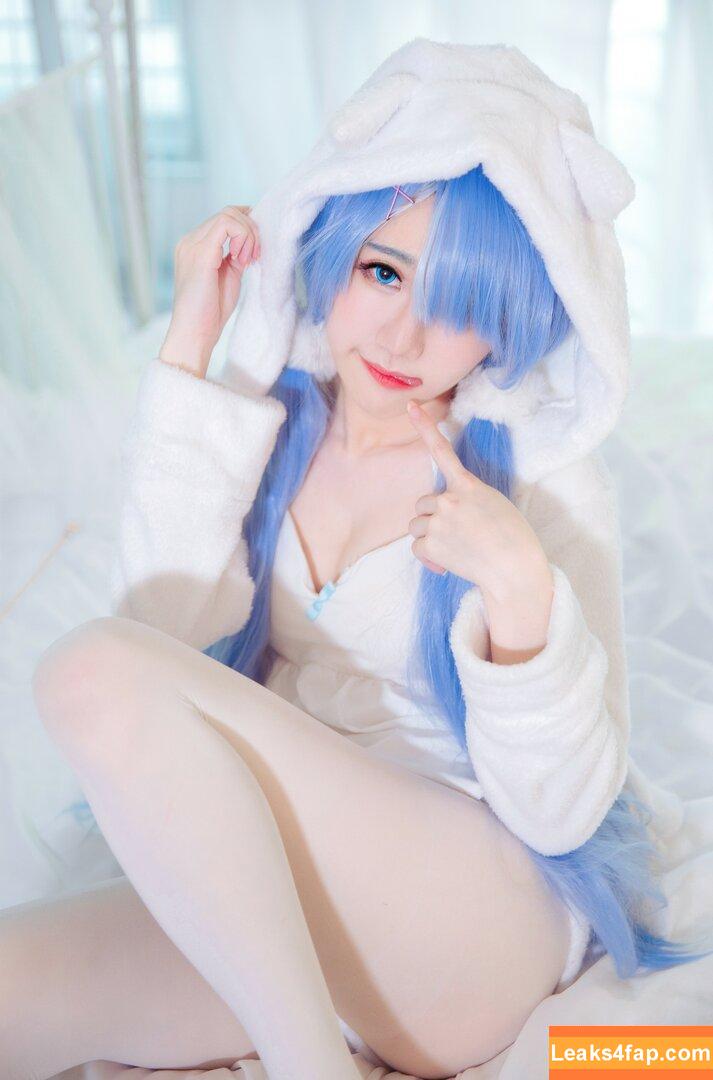 Sally Dorasnow / iamdorasnow leaked photo photo #0375