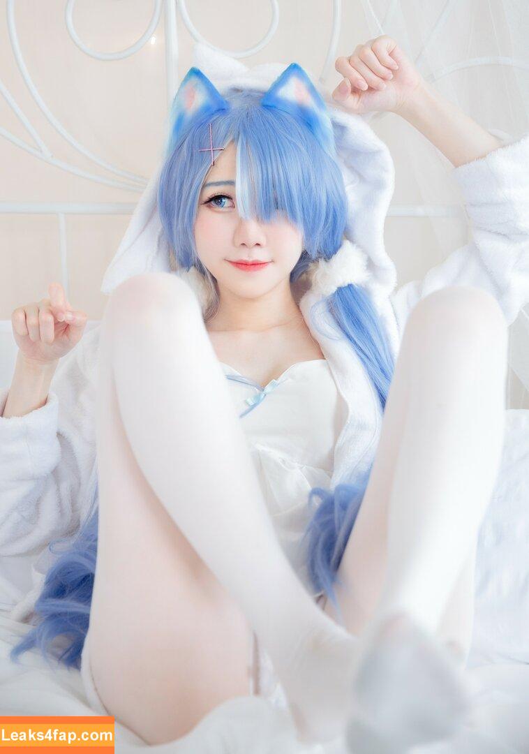 Sally Dorasnow / iamdorasnow leaked photo photo #0382