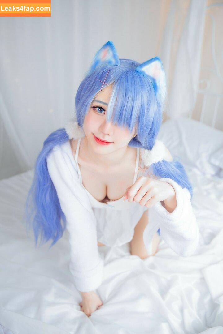 Sally Dorasnow / iamdorasnow leaked photo photo #0407