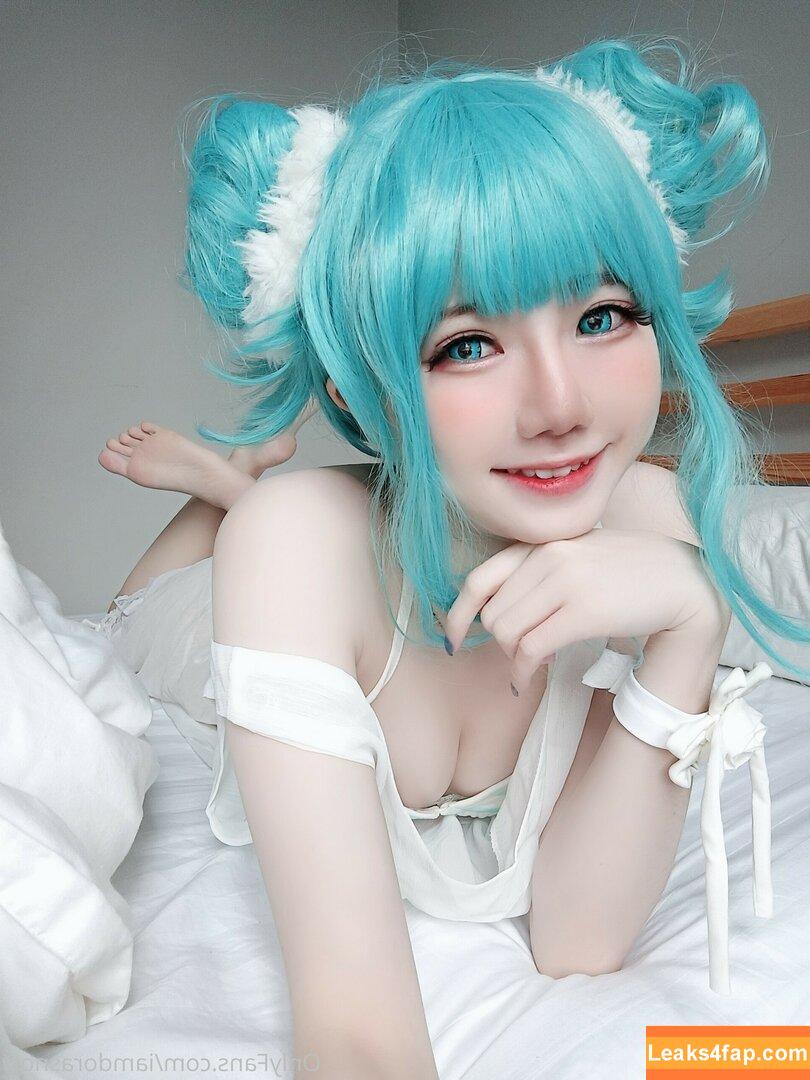 Sally Dorasnow / iamdorasnow leaked photo photo #0480