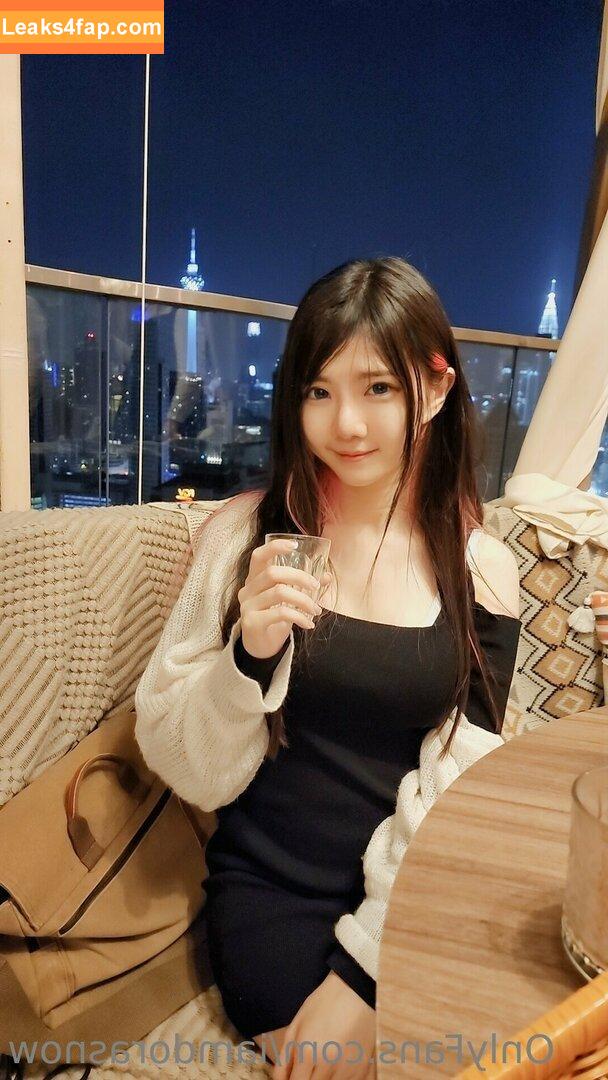 Sally Dorasnow / iamdorasnow leaked photo photo #0633