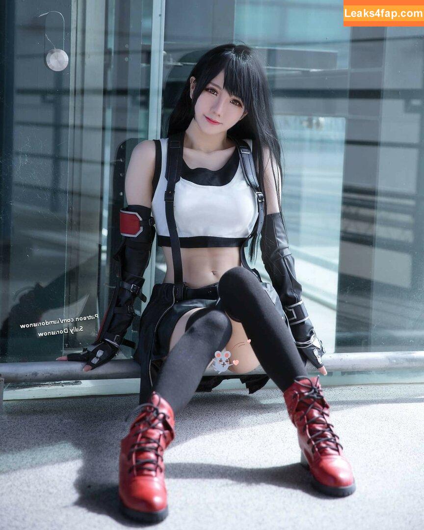 Sally Dorasnow / iamdorasnow leaked photo photo #0710