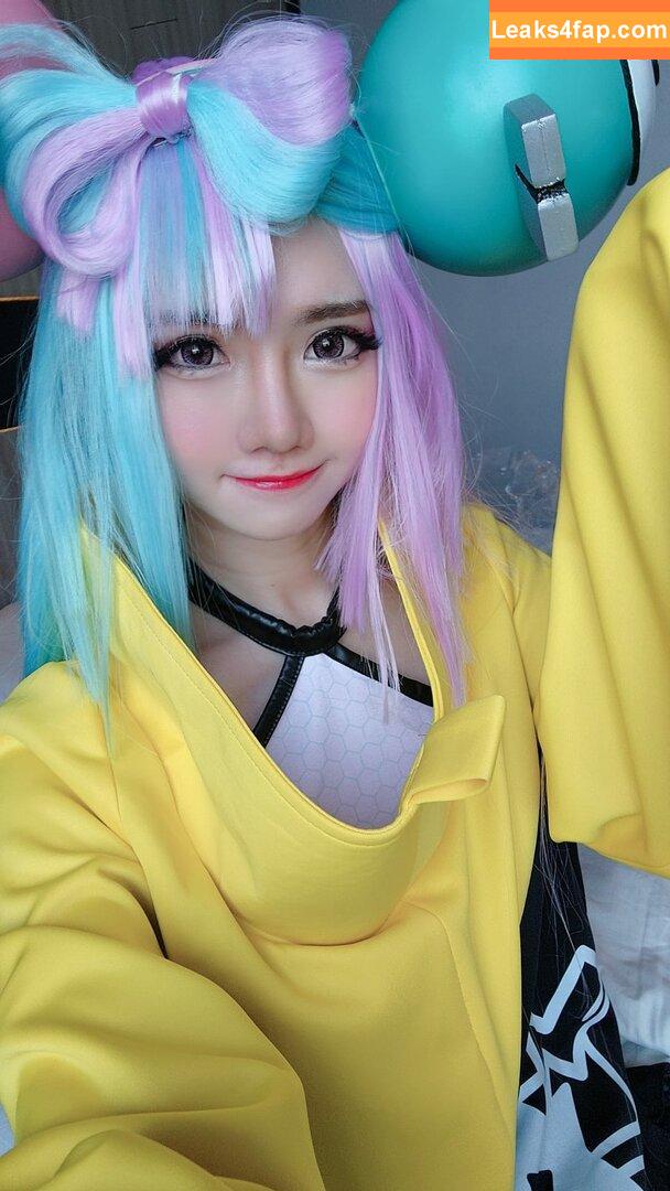 Sally Dorasnow / iamdorasnow leaked photo photo #0740