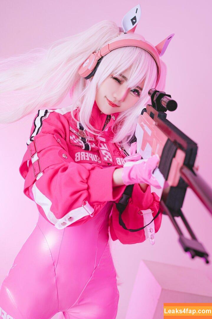 Sally Dorasnow / iamdorasnow leaked photo photo #0811