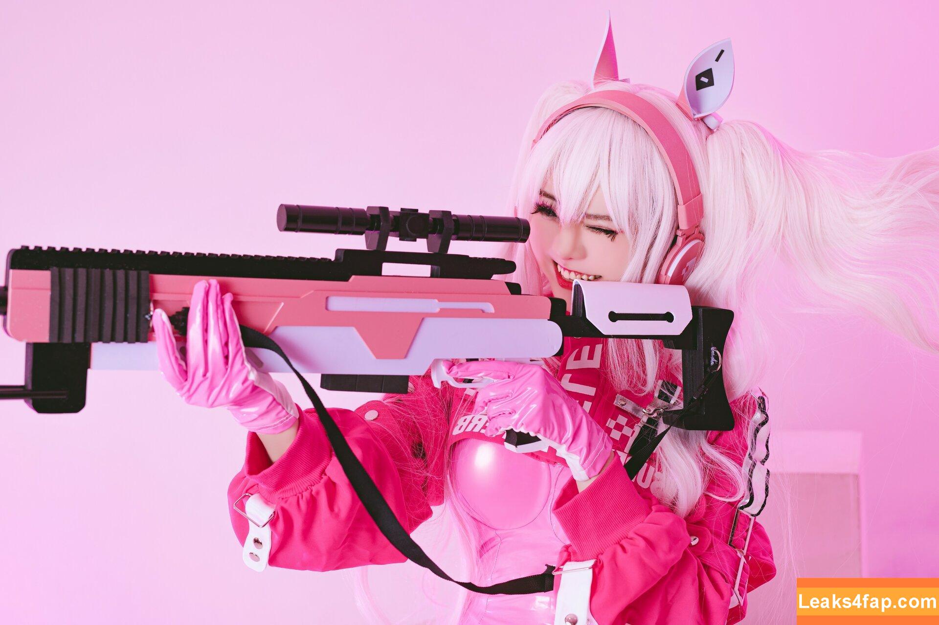 Sally Dorasnow / iamdorasnow leaked photo photo #0813