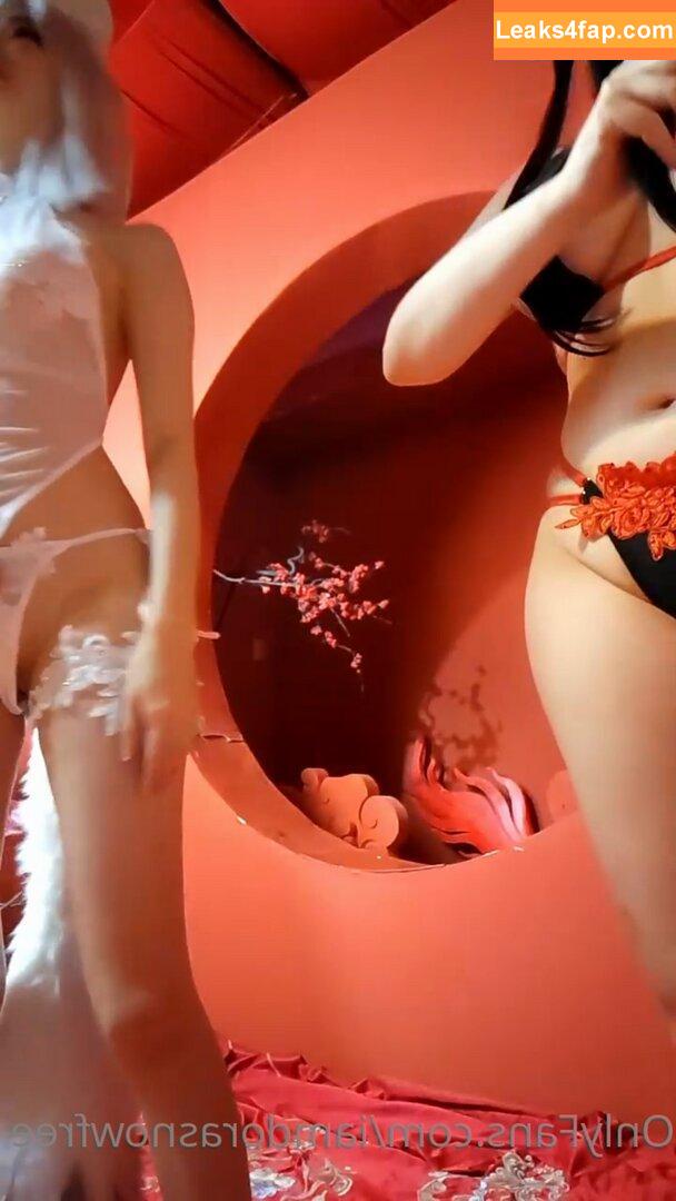 Sally Dorasnow / iamdorasnow leaked photo photo #0876