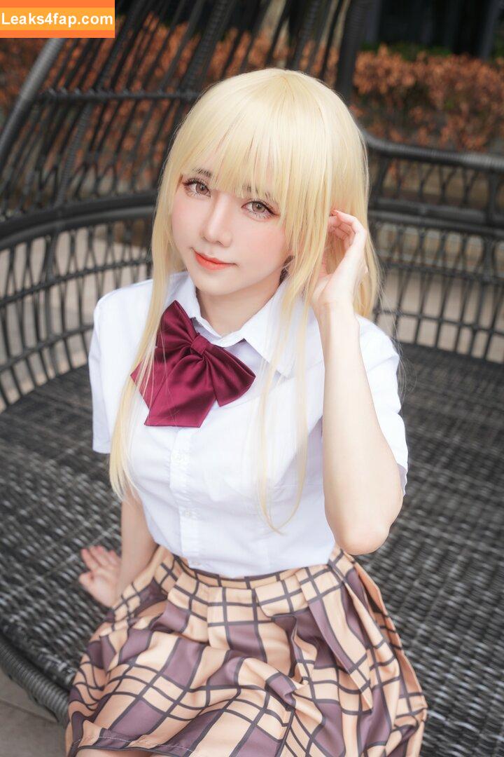 Sally Dorasnow / iamdorasnow слитое фото фото #0967