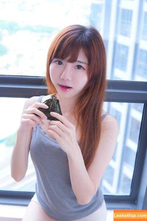 Sally Dorasnow photo #0343