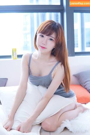 Sally Dorasnow photo #0351