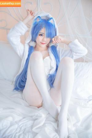 Sally Dorasnow photo #0409