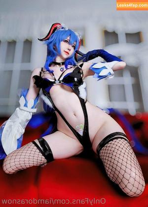 Sally Dorasnow photo #0566