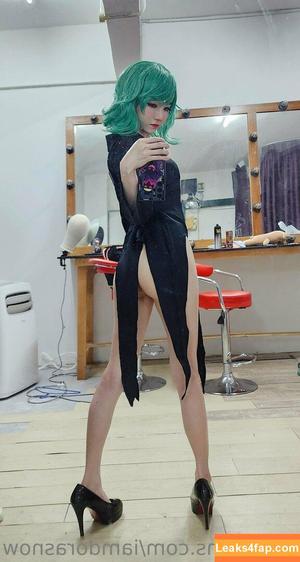 Sally Dorasnow photo #0795