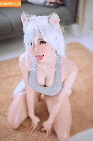 Sally Dorasnow photo #0893