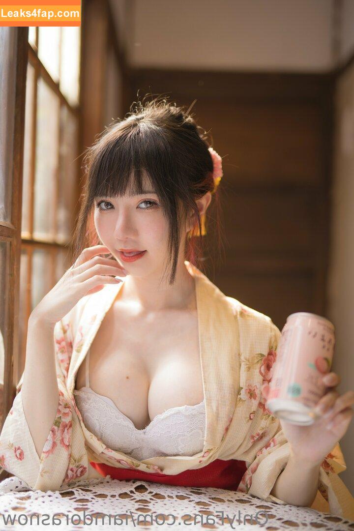 Sally Dorasnow / iamdorasnow leaked photo photo #1073