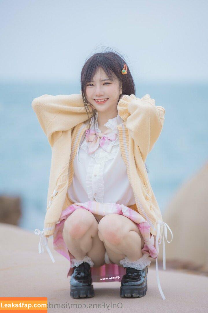 Sally Dorasnow / iamdorasnow leaked photo photo #1471