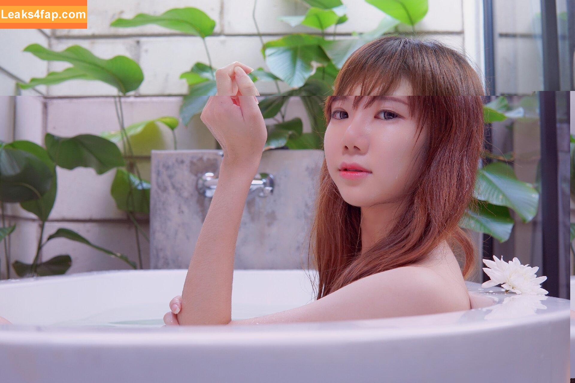 Sally Dorasnow / iamdorasnow leaked photo photo #1533