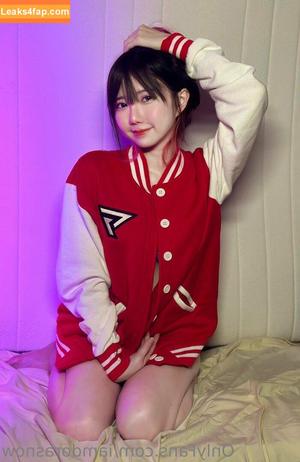 Sally Dorasnow photo #1094