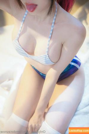 Sally Dorasnow photo #1131