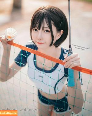 Sally Dorasnow photo #1140