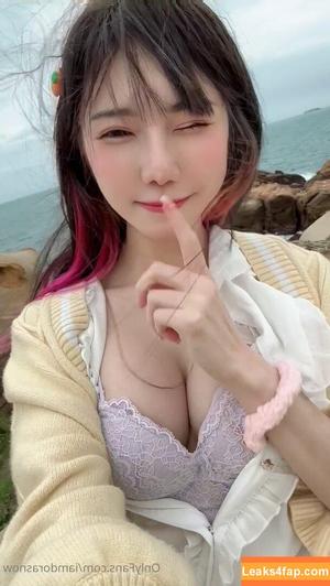 Sally Dorasnow photo #1279