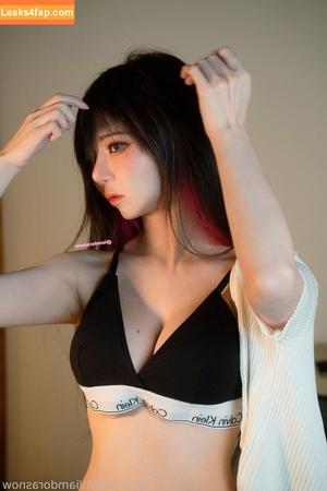 Sally Dorasnow photo #1304