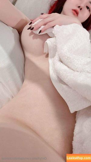 Sally Dorasnow photo #1826