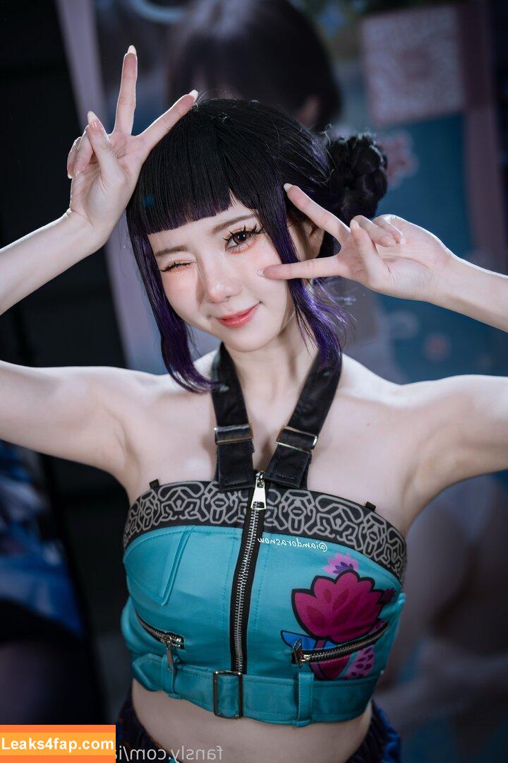 Sally Dorasnow / iamdorasnow leaked photo photo #2481