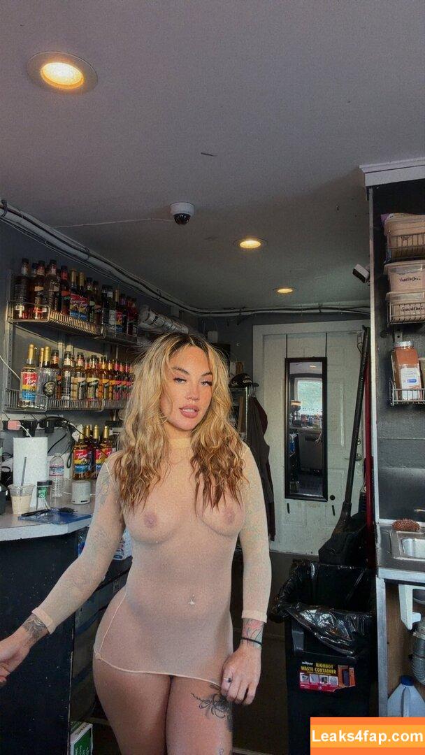 Sally_Villagomez / LaVidaLocaSally / https: / misssalleee leaked photo photo #0092