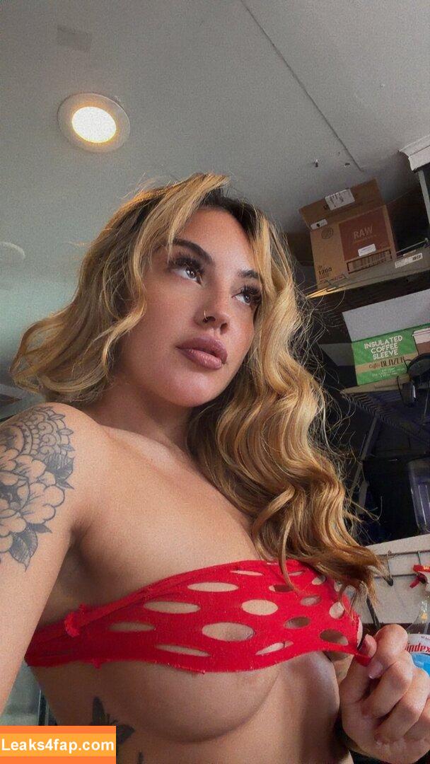 Sally_Villagomez / LaVidaLocaSally / https: / misssalleee leaked photo photo #0095