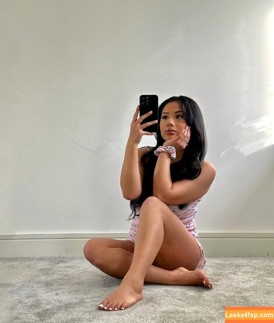 sallymulaan / mulaanfeet leaked photo photo #0009