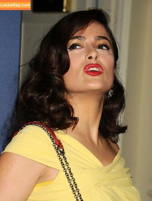 Salma Hayek photo #2480